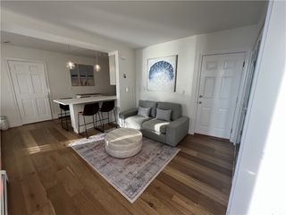 58 Washington Street 3, Newport, RI 02840