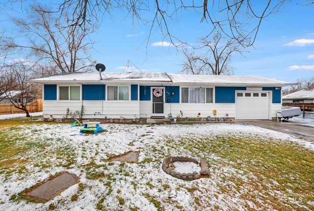 403 3rd Ave W, Jerome, ID 83338