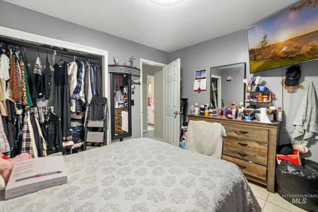 403 3rd Ave W, Jerome, ID 83338