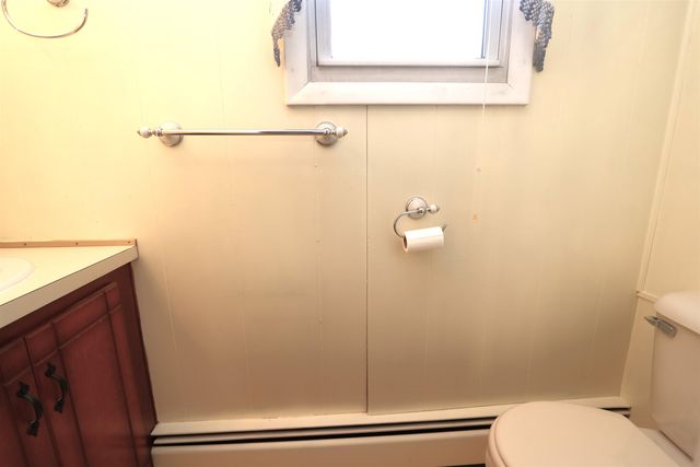 911 Camelot Drive, Exeter, NH 03833