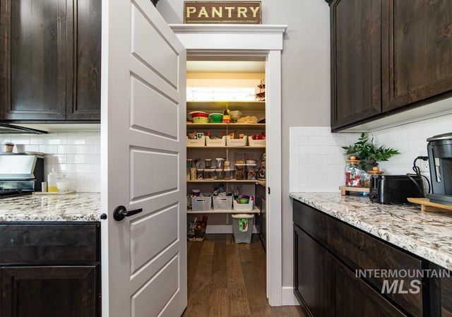 18103 N Timberlake Pl, Nampa, ID 83687