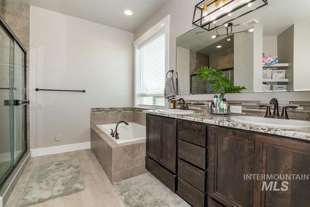 18103 N Timberlake Pl, Nampa, ID 83687