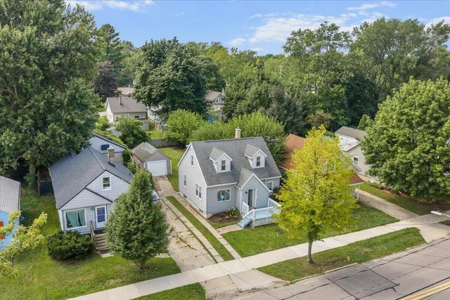 1319 Diamond Avenue Ne, City Of Grand Rapids, MI 49505
