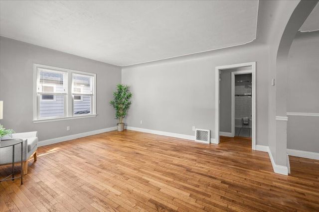 1319 Diamond Avenue Ne, City Of Grand Rapids, MI 49505