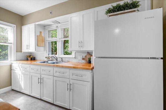 1319 Diamond Avenue Ne, City Of Grand Rapids, MI 49505