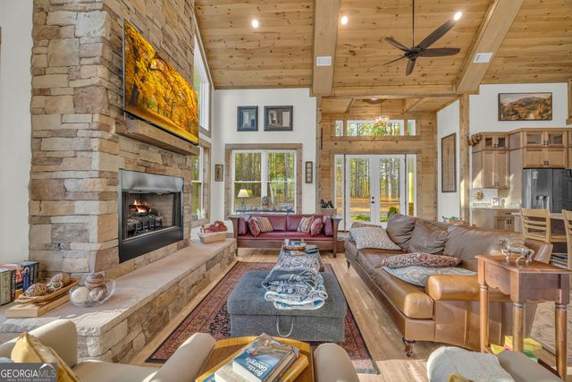 1019 Hornets Bridge, Elberton, GA 30635