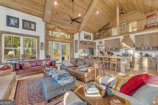 1019 Hornets Bridge, Elberton, GA 30635