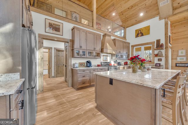 1019 Hornets Bridge, Elberton, GA 30635