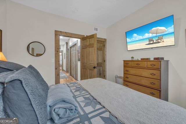 1019 Hornets Bridge, Elberton, GA 30635