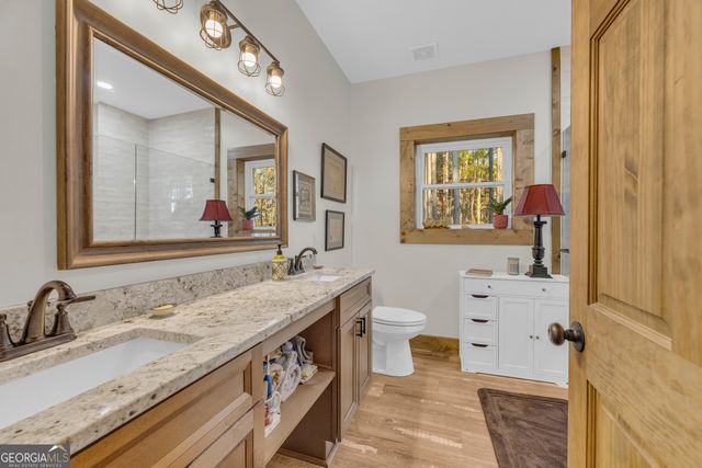 1019 Hornets Bridge, Elberton, GA 30635