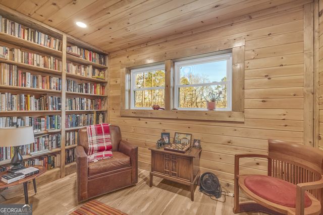 1019 Hornets Bridge, Elberton, GA 30635