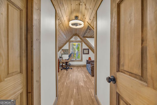 1019 Hornets Bridge, Elberton, GA 30635