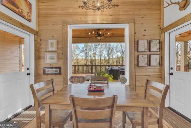 1019 Hornets Bridge, Elberton, GA 30635