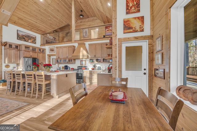 1019 Hornets Bridge, Elberton, GA 30635