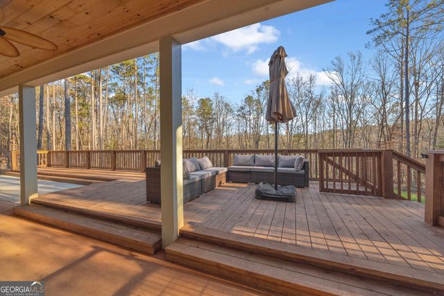 1019 Hornets Bridge, Elberton, GA 30635