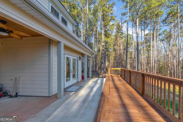 1019 Hornets Bridge, Elberton, GA 30635