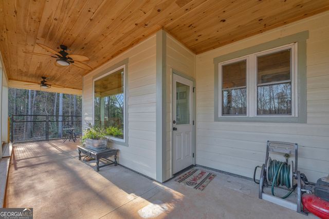 1019 Hornets Bridge, Elberton, GA 30635