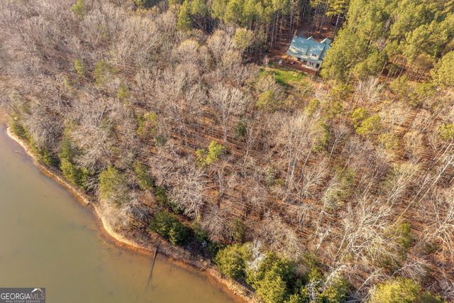 1019 Hornets Bridge, Elberton, GA 30635