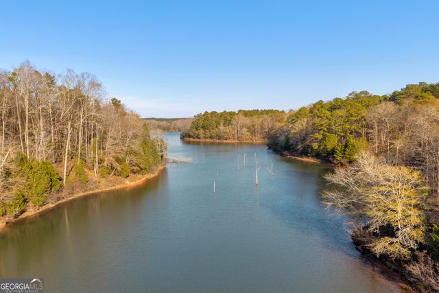 1019 Hornets Bridge, Elberton, GA 30635