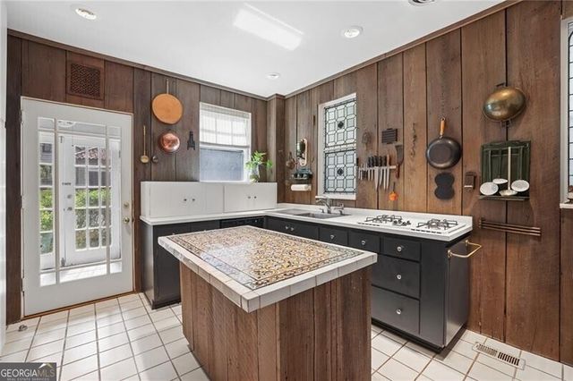 1559 N Morningside Drive NE, Atlanta, GA 30306