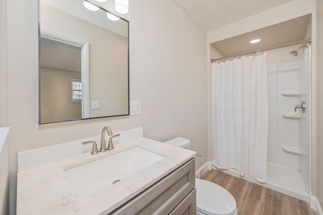 2928 Barton Road, Crestview, FL 32539