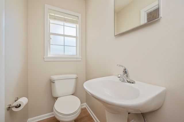 2928 Barton Road, Crestview, FL 32539