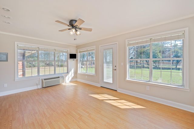 2928 Barton Road, Crestview, FL 32539