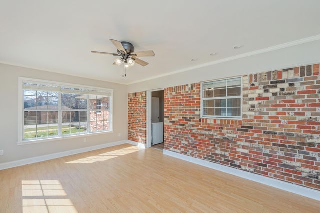 2928 Barton Road, Crestview, FL 32539