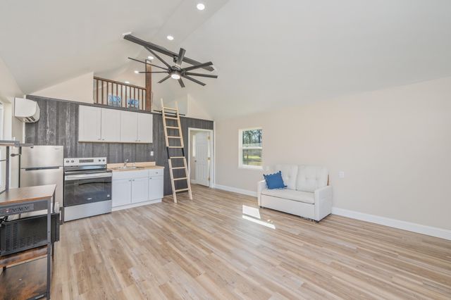 2928 Barton Road, Crestview, FL 32539