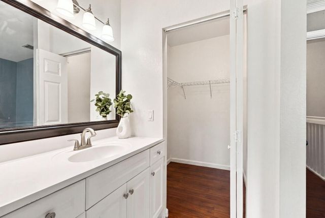406 W SANTA CATALINA Circle 406, North Lauderdale, FL 33068