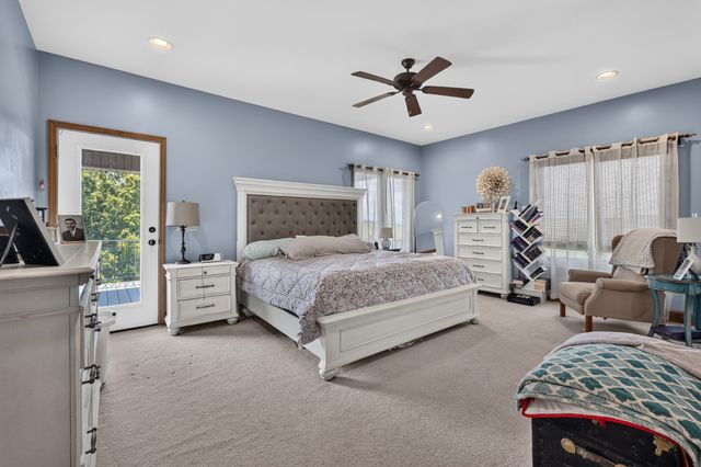 663 Lake Haven Dr, Tullahoma, TN 37388