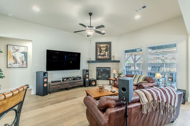 4437 Timberdrift Street, Midlothian, TX 76065