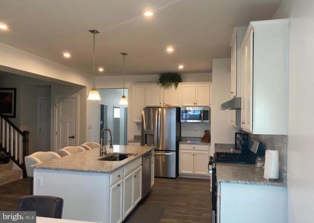 647 FALCON LN, Aberdeen, MD 21001