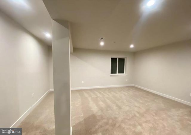 647 FALCON LN, Aberdeen, MD 21001