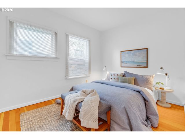 9747 N SMITH St, Portland, OR 97203