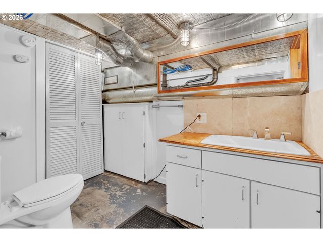 9747 N SMITH St, Portland, OR 97203