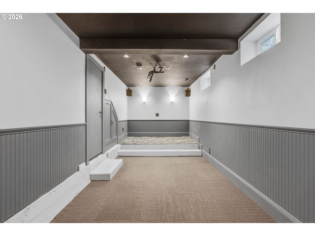 9747 N SMITH St, Portland, OR 97203