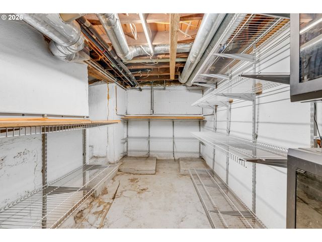 9747 N SMITH St, Portland, OR 97203