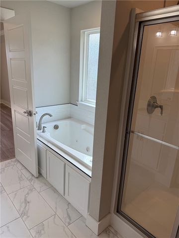 28 Kincardine Drive, Bella Vista, AR 72715