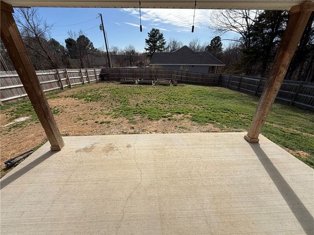 28 Kincardine Drive, Bella Vista, AR 72715