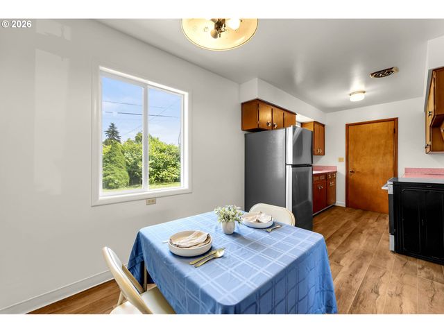 107 Ne 88TH Ave, Vancouver, WA 98664