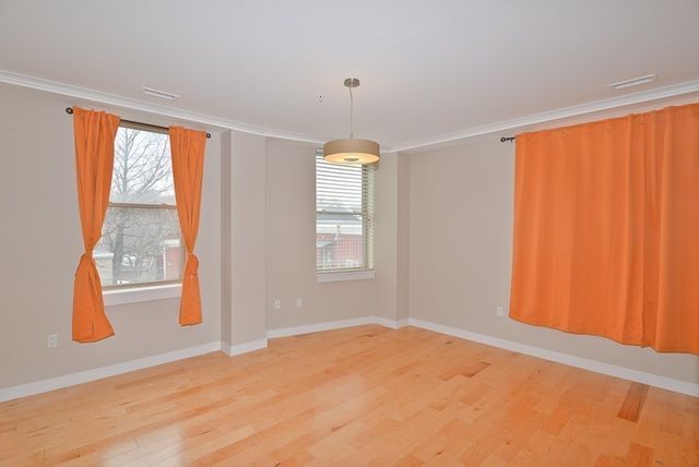 323 Boylston 201, Brookline, MA 02445