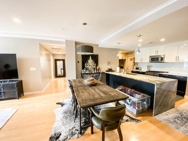 323 Boylston 201, Brookline, MA 02445