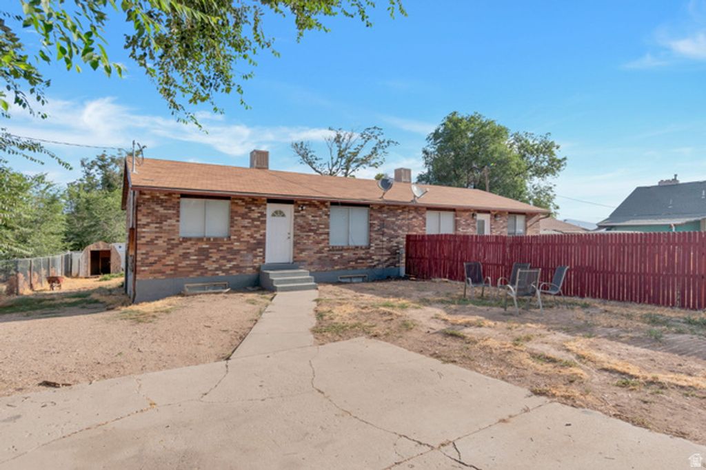 8574 W 3100 S, Magna, UT 84044 — exterior