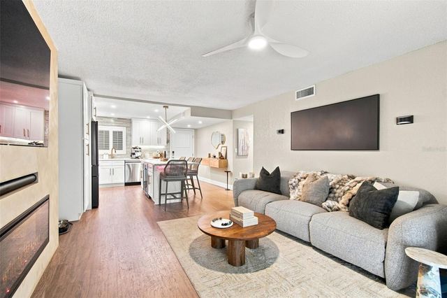 17035 GULF BOULEVARD 122, North Redington Beach, FL 33708