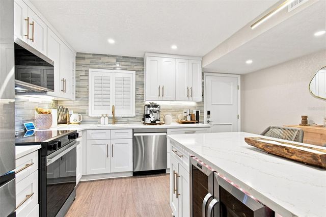 17035 GULF BOULEVARD 122, North Redington Beach, FL 33708