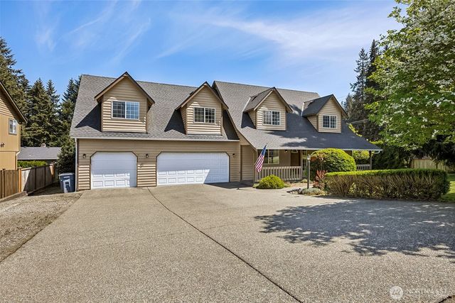 14319 106th Avenue Ct E, Puyallup, WA 98374