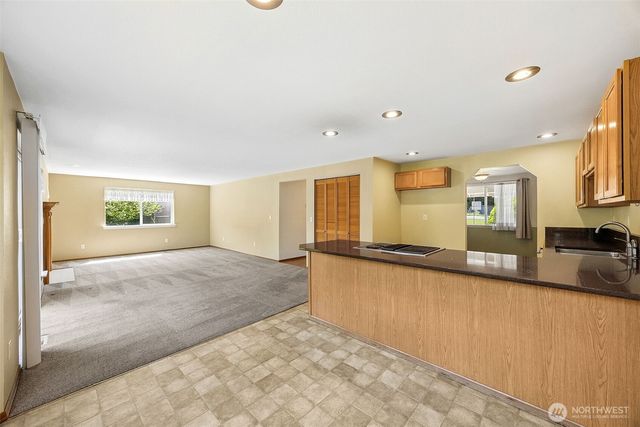 14319 106th Avenue Ct E, Puyallup, WA 98374