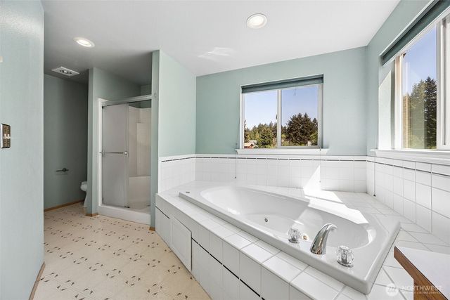 14319 106th Avenue Ct E, Puyallup, WA 98374