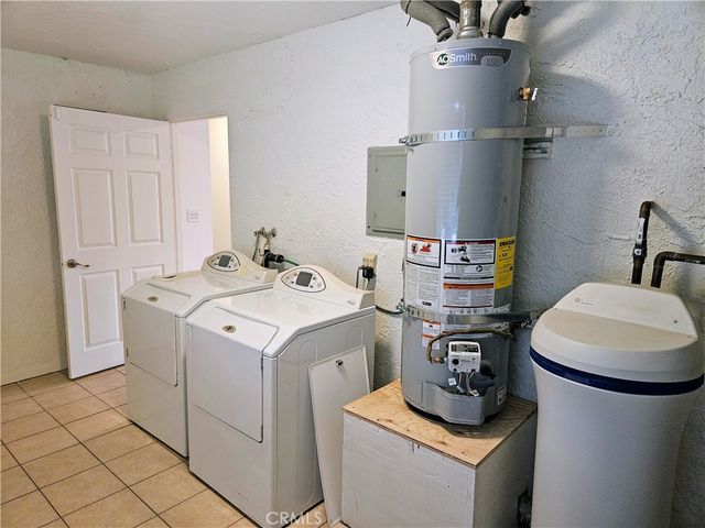 8926 Kennedy, Riverside, CA 92509